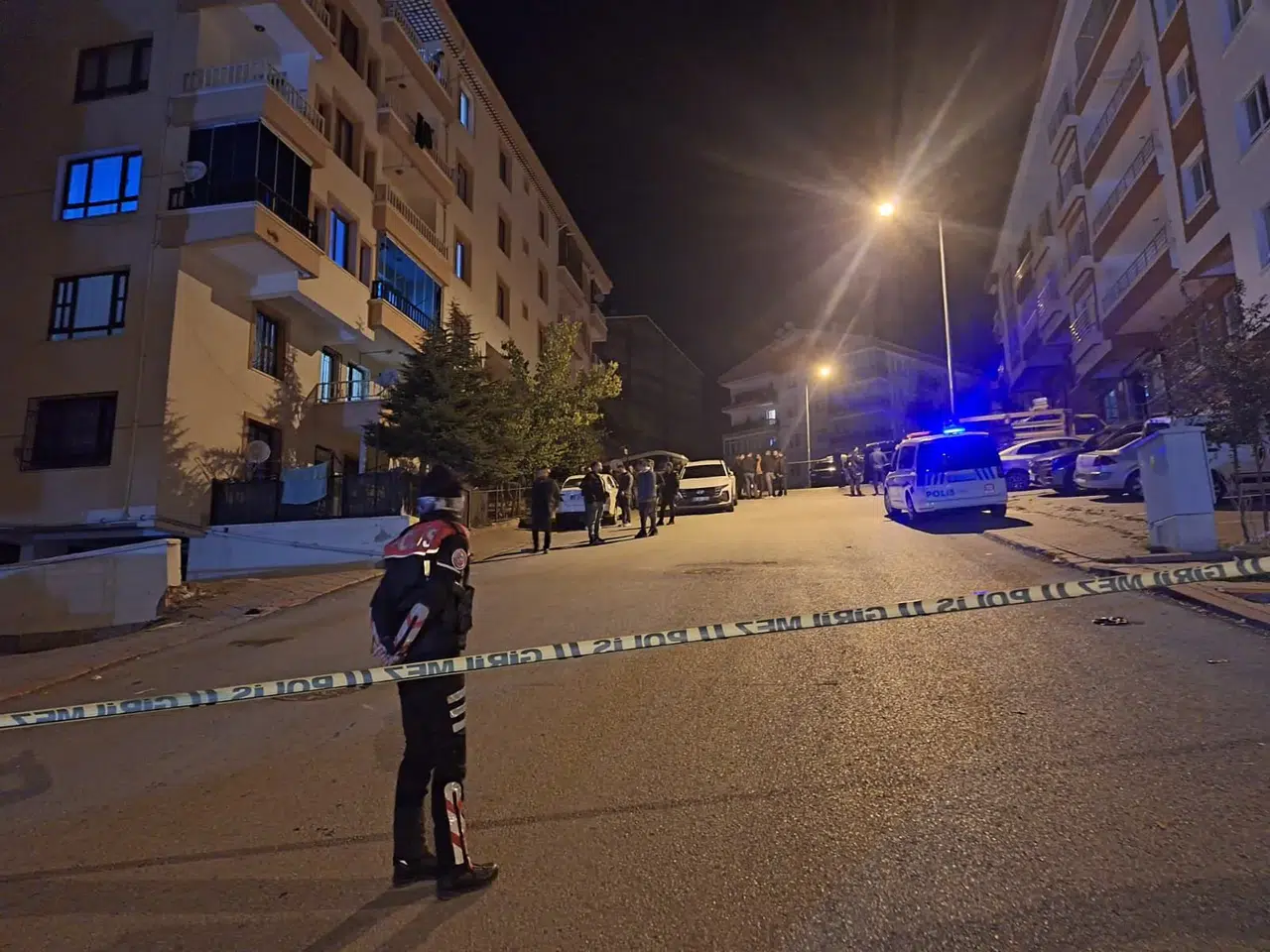 ANKARA'DA UYUŞTURUCU OPERASYONUNDA POLİSE ATEŞ AÇILDI!