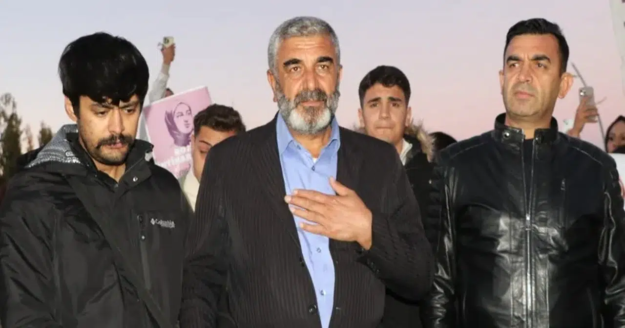 VAN GÖLÜ'NDE ÖLÜ BULUNAN ROJİN'İN BABASINDAN REKTÖRE SİTEM!