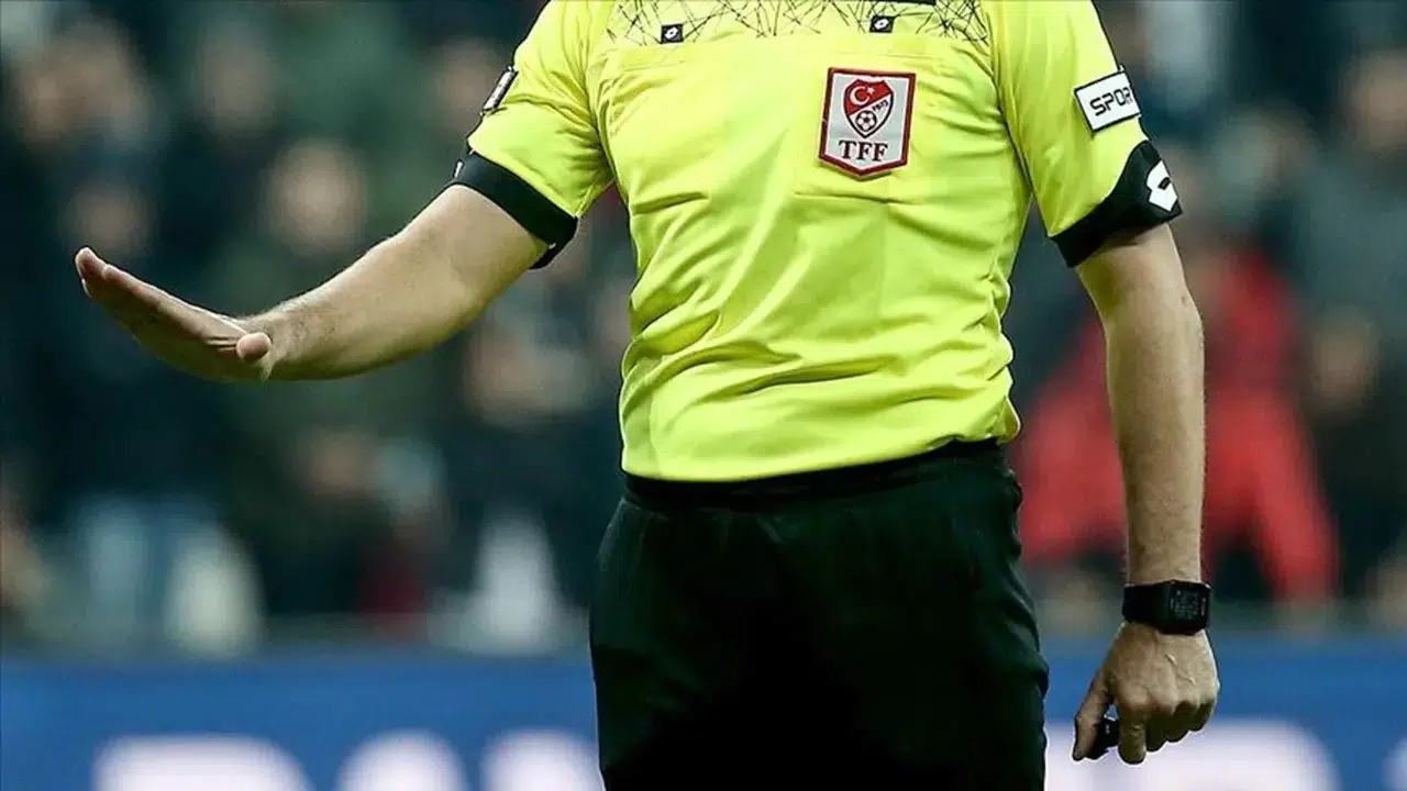 BAHİS OYNAYAN HAKEMLER PFDK'NA SEVKEDİLECEK! 14 YENİ HAKEM GELİYOR!