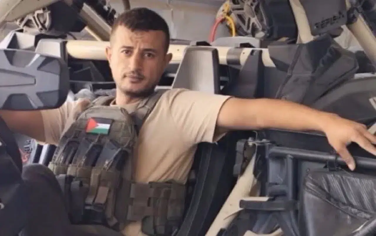 SİYONİST İSRAİL YANLISI YASİR EBU ŞEBAB VE ÇETESİ KUŞATILDI!