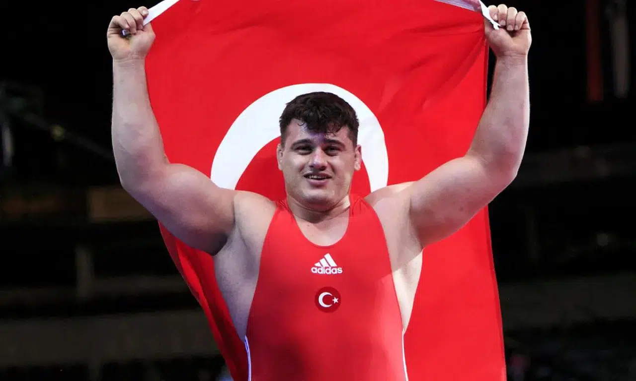 ASRIN GÜREŞÇİSİ RIZA KAYAALP DOPİNG DAVASINDAN AKLANDI!