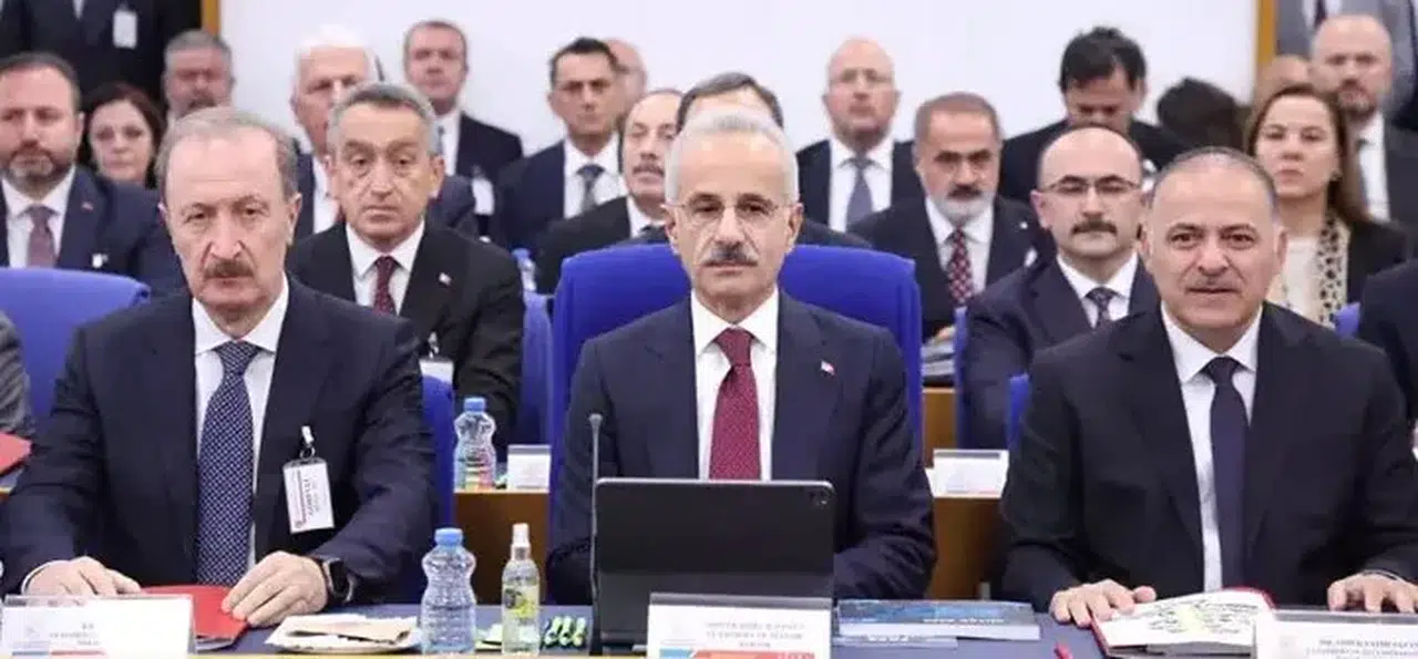 "KOCAELİ'NDE ÇÖKEN BİNANIN METROYLA HİÇ BİR İLGİSİ YOK!"