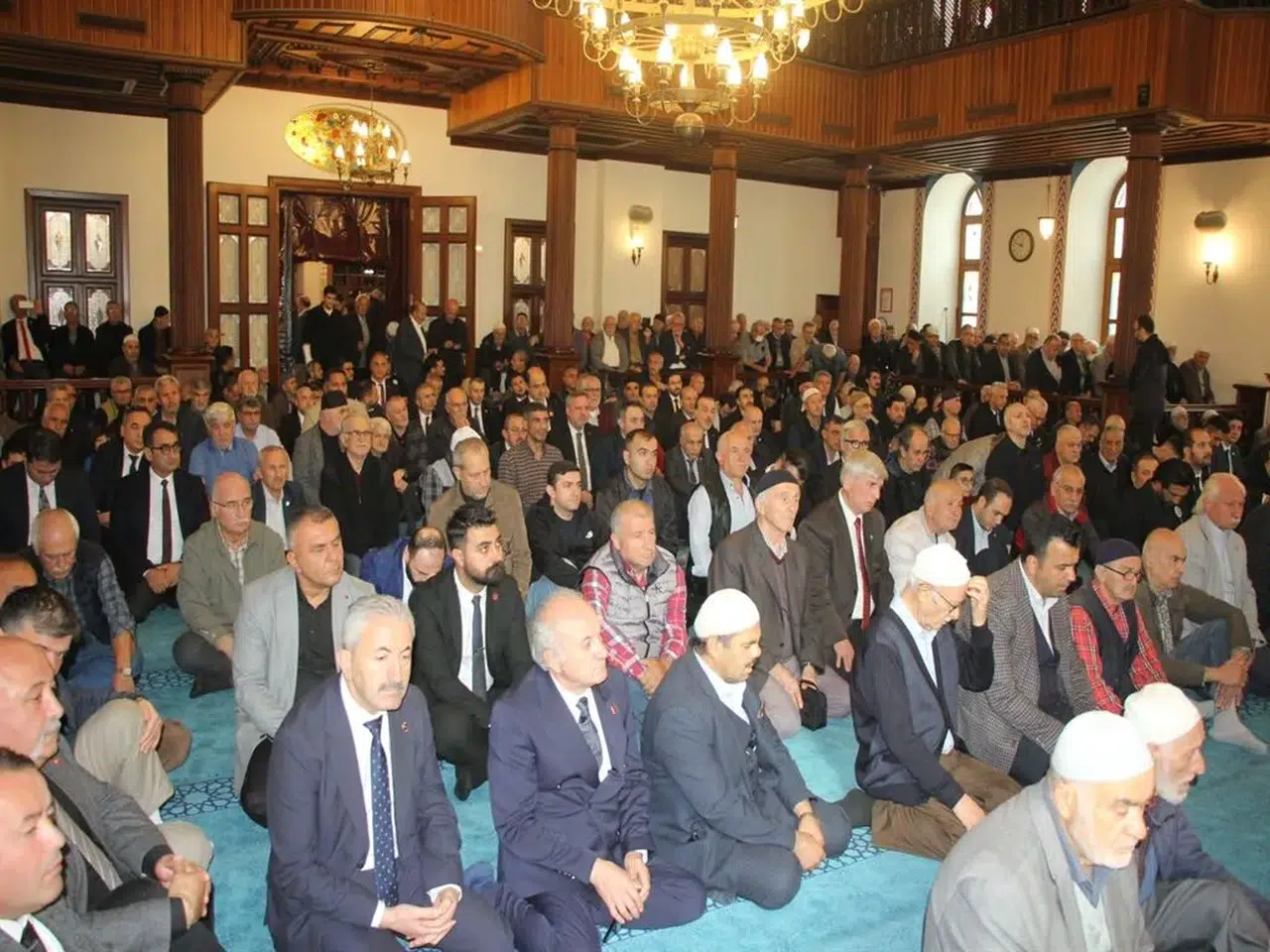 ATATÜRK KOCAELİ'NDE CAMİLERDE OKUTULAN DUA VE MEVLİD İLE ANILDI!