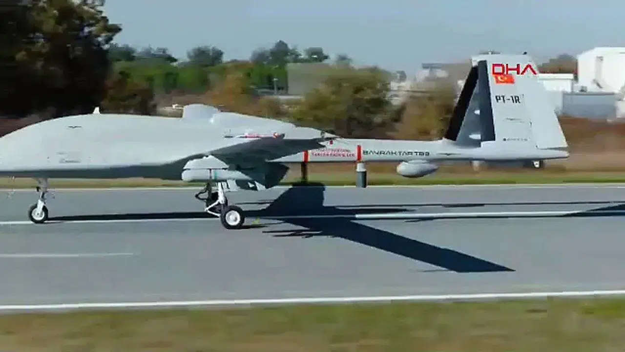 BAYRAKTAR TB3 MİNİ AKILLI MÜHİMMAT İLE HEDEFİNİ TAM İSABET VURDU!