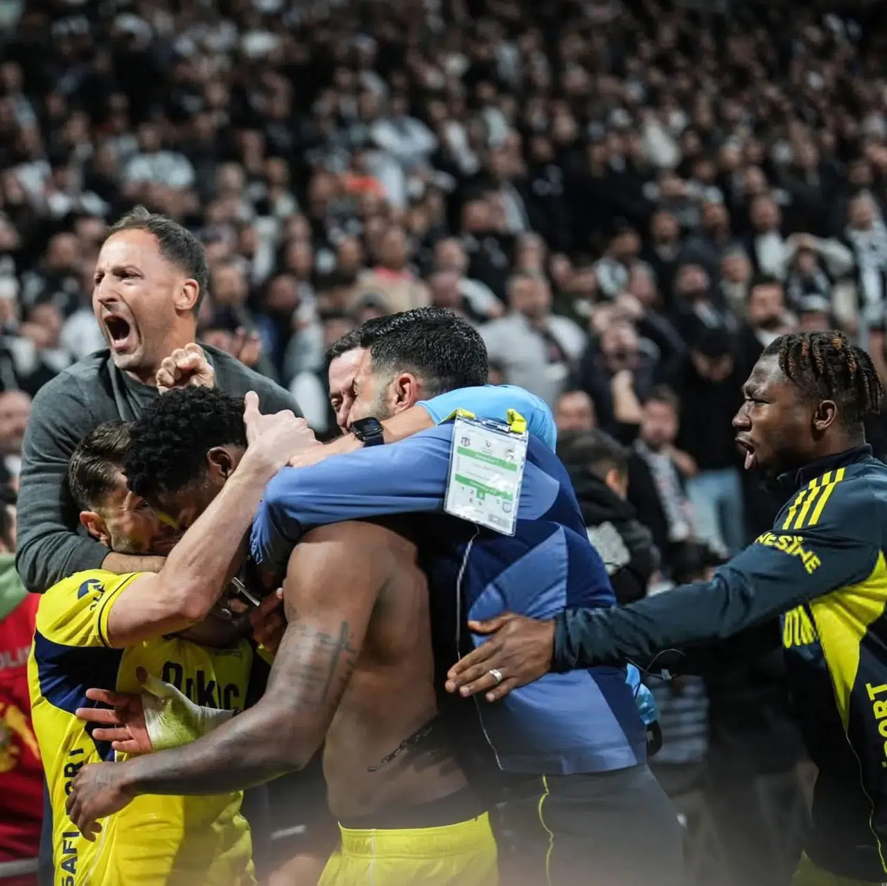 FENERBAHÇE’DE BÜYÜK DEĞİŞİMİ VE BAŞARIYI RIDVAN DİLMEN AÇIKLADI!