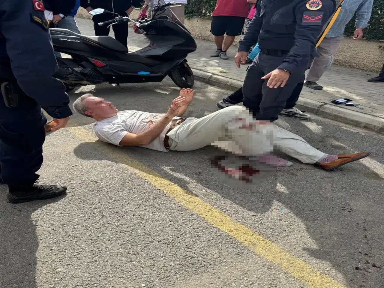 ALANYA'DA YAŞAYAN RUS KADIN TURİST AYRILMAK İSTEYEN KOCASINI BIÇAKLADI!