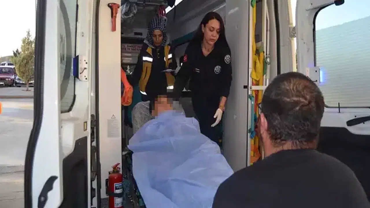 AKSARAY'DA GENÇLERİN YAN BAKTIN KAVGASI KANLI BİTTİ!