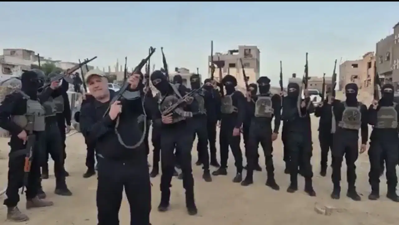 SİYONİST İSRAİL’İN DESTEKLEDİĞİ ÇETE LİDERİ HAMAS’A DİL UZATTI!