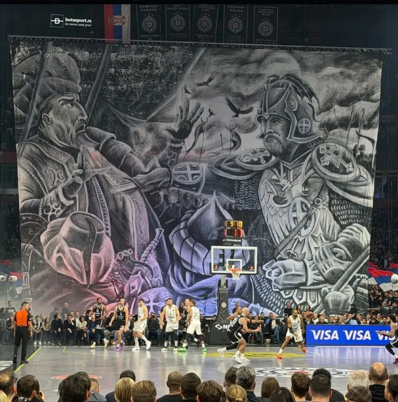 PARTİZAN TARAFTARININ AÇTIĞI NEFRET PANKARTININ TARİHSEL SÜRECİ NASIL?