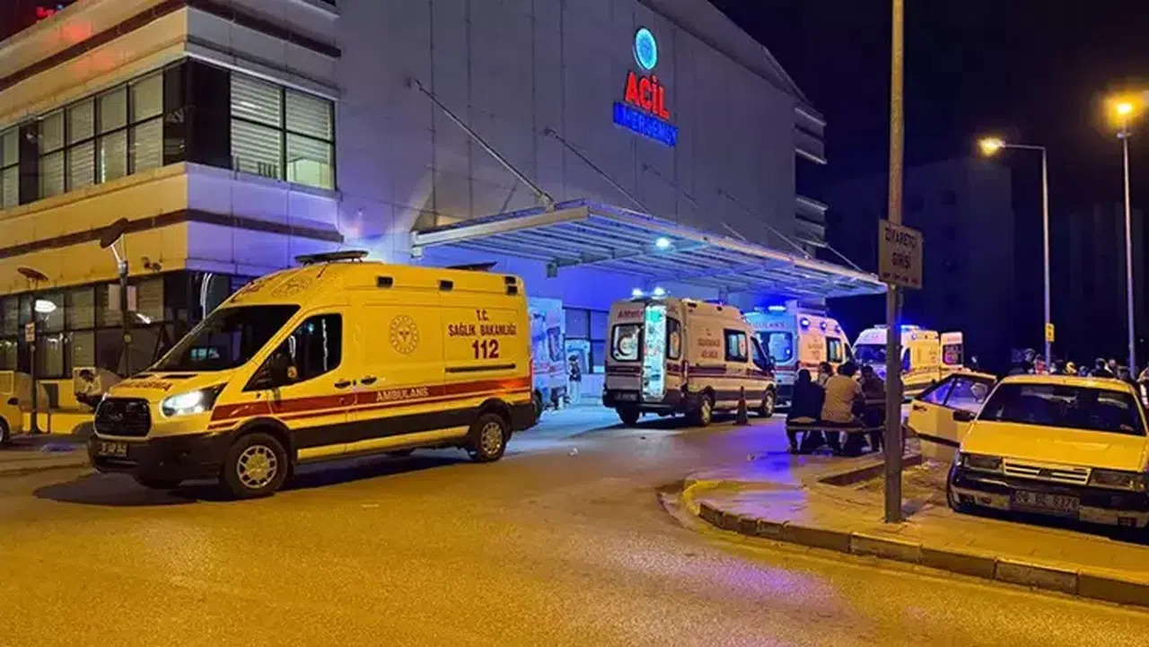 KASTAMONU'DA 43 KİŞİ GIDA ZEHİRLENMESİ ŞÜPHESİ İLE HASTANEDE!