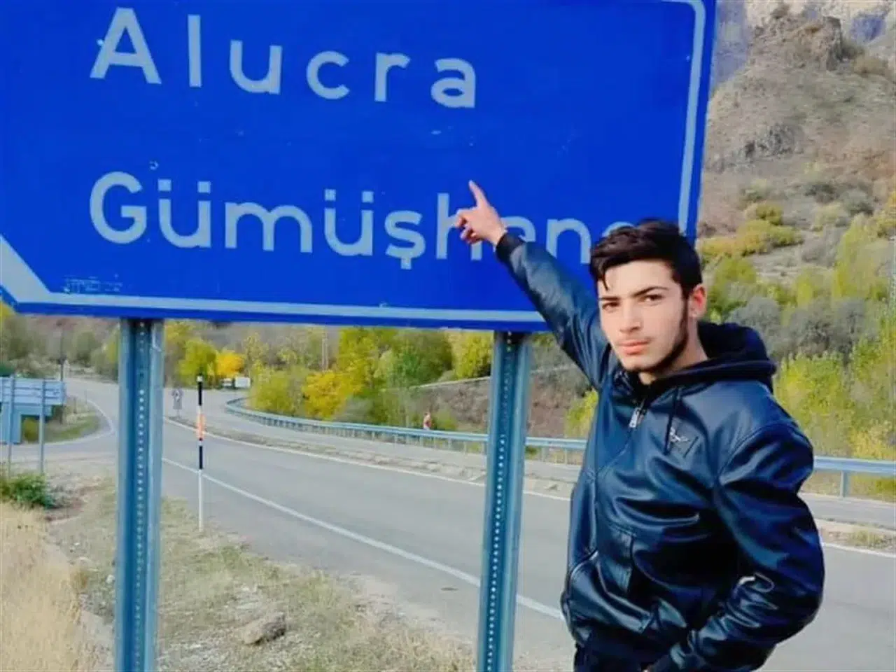 "KÖYÜME GİDİYORUM!" DİYEREK BU FOTOĞRAFI PAYLAŞMIŞTI!