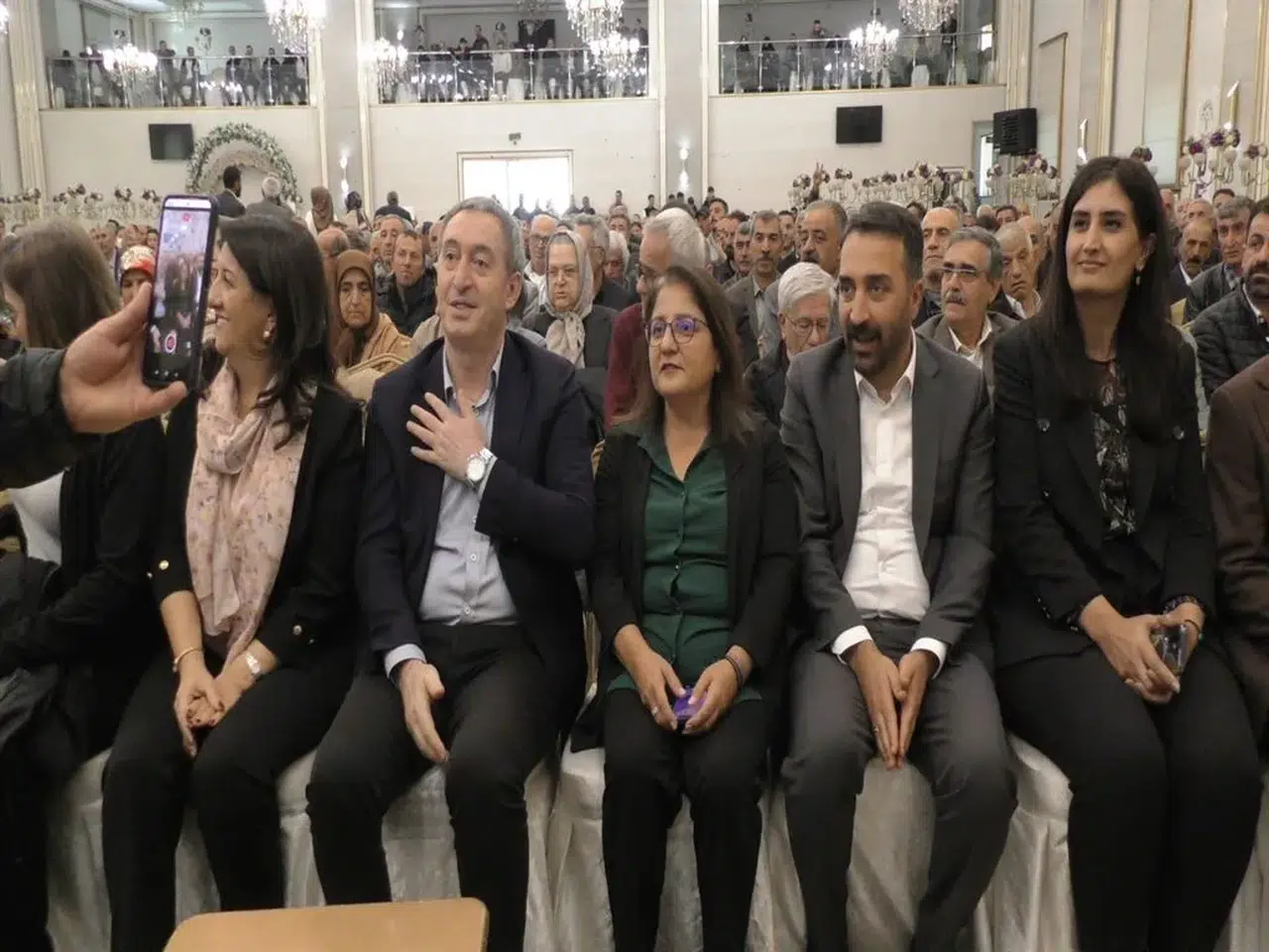 DEM EŞ BAŞKANI BAKIRHAN "TERÖRSÜZ TÜRKİYE" SÜRECİ İÇİN KONUŞTU!