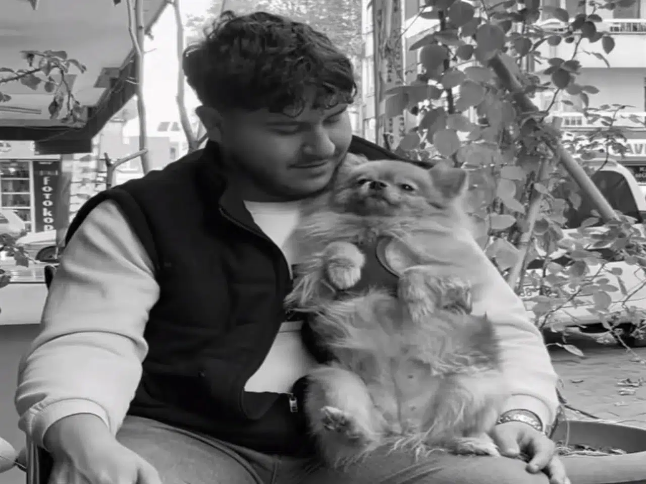 SOSYAL MEDYA ÜZERİNDEN KIZ MESELESİ  TARTIŞMASI CİNAYETLE SONUÇLANDI!