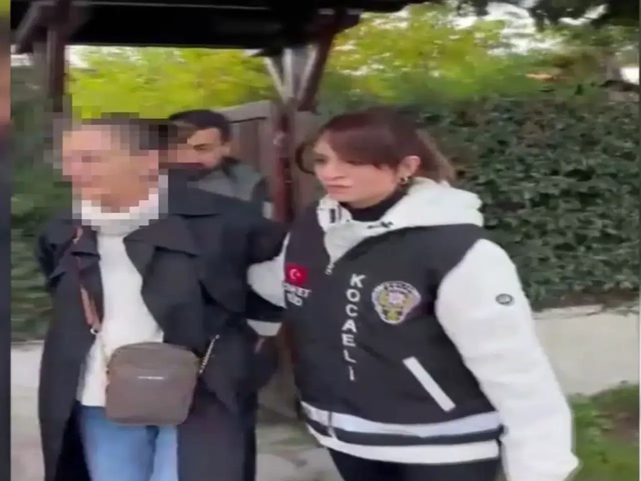 EVLİLİK DIŞI BEBEĞİNİ BOĞAN KADIN 18 YIL SONRA YAKALANDI!