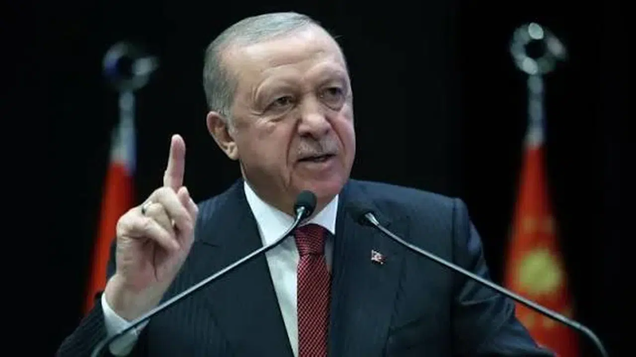 CUMHURBAŞKANI ERDOĞAN’DAN ÖZGÜR ÖZEL’E 500 BİN TL’LİK DAVA!