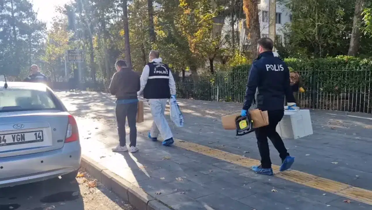 DİYARBAKIR'DA BİR GENÇ POMPALI TÜFEKLE DEHŞET SAÇTI!