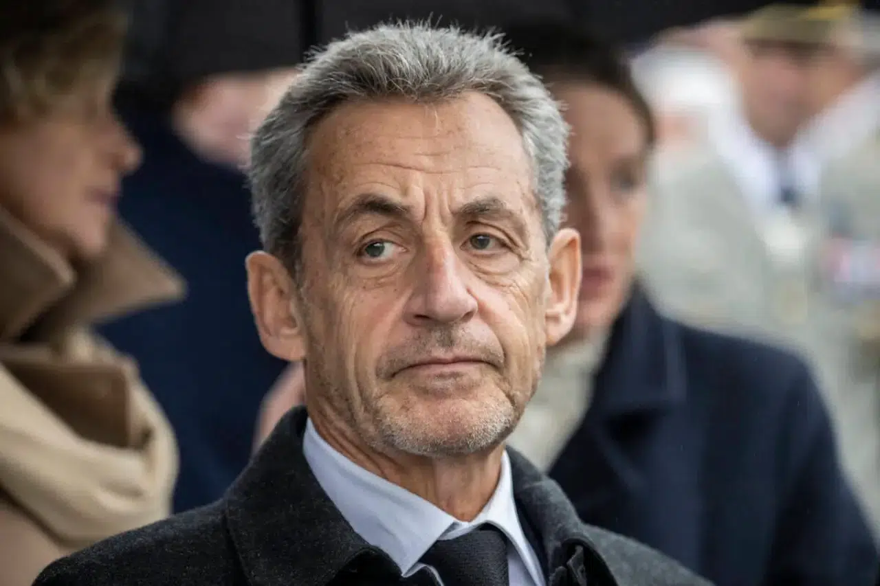 FRANSA ESKİ CUMHURBAŞKANI SARKOZY'YE ŞARTLI TAHLİYE!