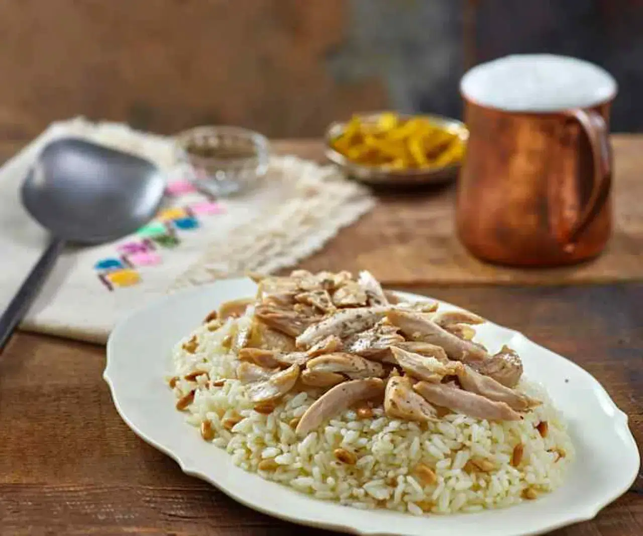 DÜĞÜN YEMEĞİ TAVUKLU PİLAV 100 KİŞİYİ HASTANELİK ETTİ!