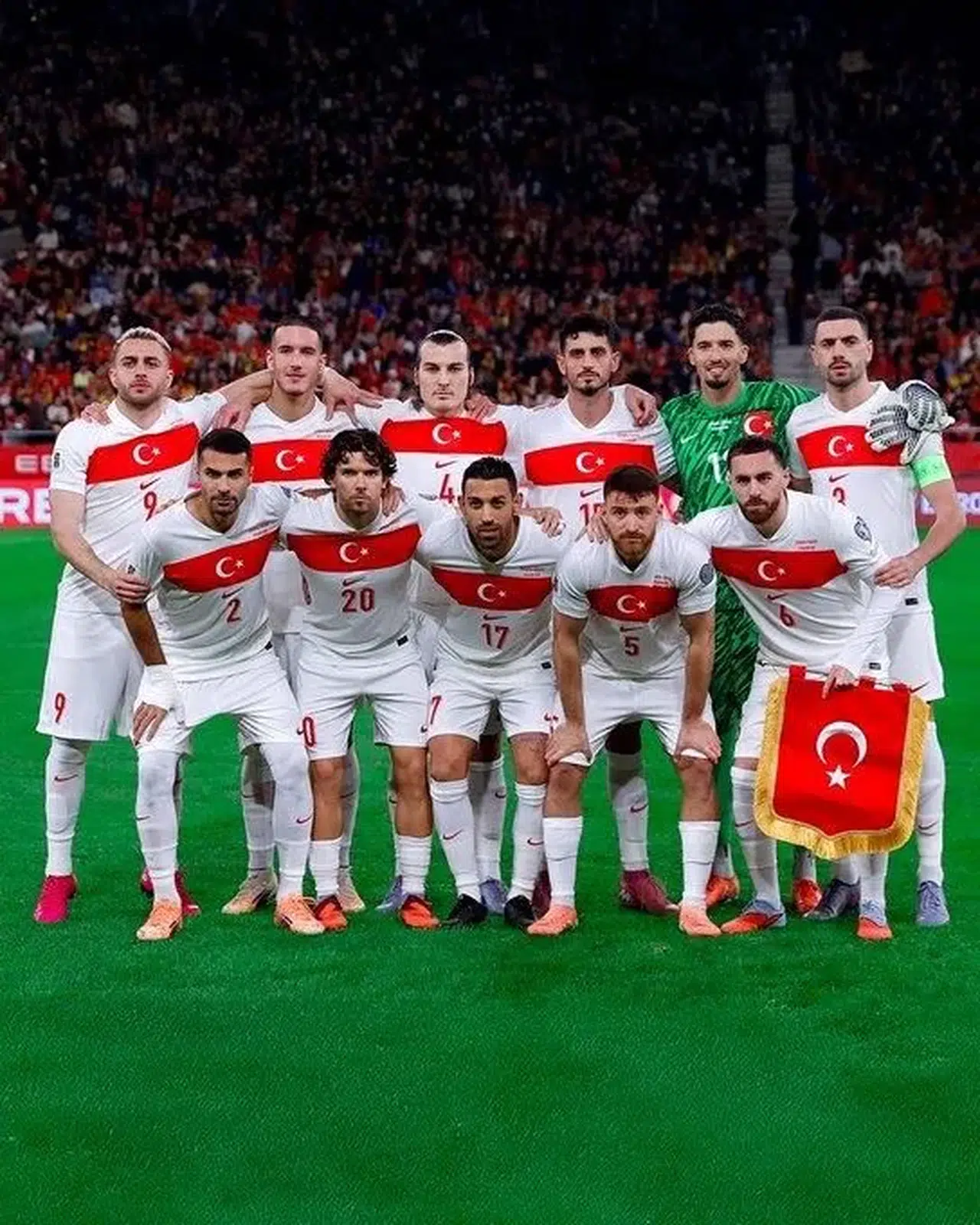 FİFA'NIN AÇIKLANAN SIRALAMA LİSTESİNDE TÜRKİYE YERİNİ DEĞİŞTİRDİ!