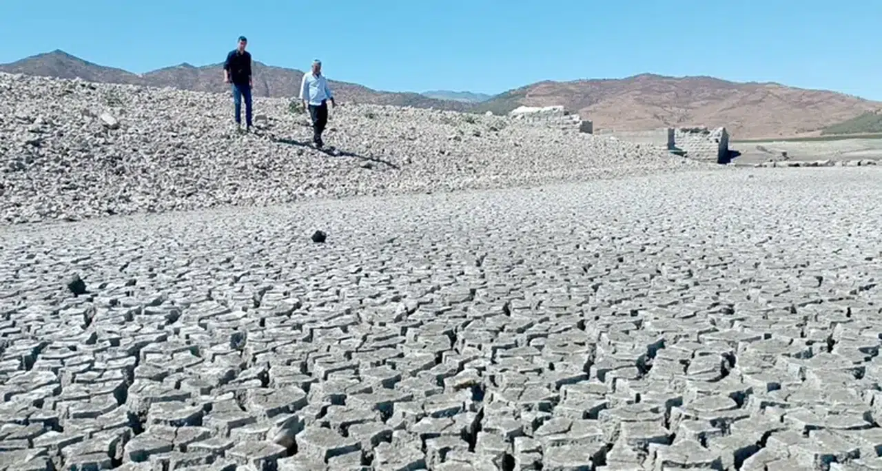 GAZİANTEP ÜNİVERSİTESİ’NDEN KORKUTAN KURAKLIK VE GÖÇ UYARISI VAR!