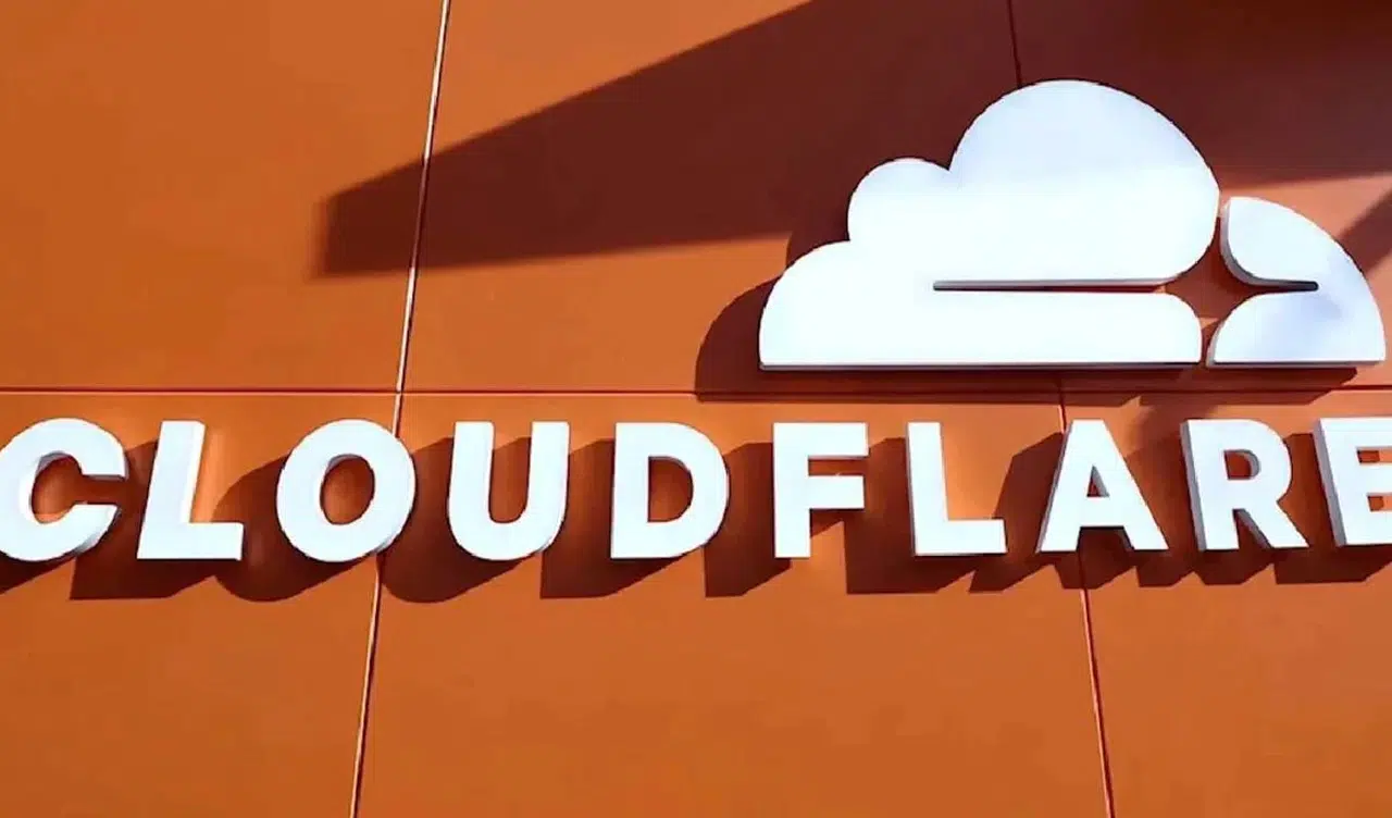 İNTERNET SAĞLAYICI CLOUDFLARE  ÇÖKTÜ! DİJİTAL DÜNYA KARARDI!