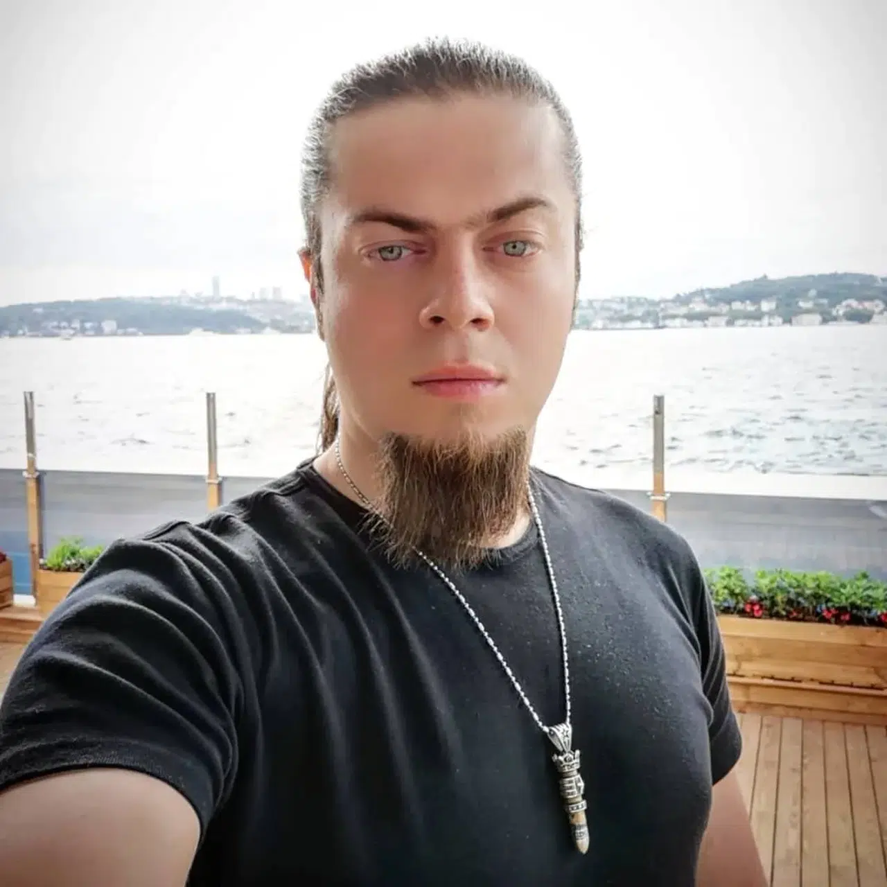 BORSA OPERASYONUNDA SİHİRBAZ AREF GHAFOURİ’DE GÖZALTINA ALINDI!