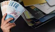 FAİZ İNDİRİMİ SONRASI KREDİ KARTLARINA DÜZENLEME GELİYOR!