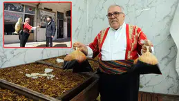 MEYAN ŞERBETİ SATARAK 4 ÇOCUĞUNU ÜNİVERSİTE OKUTTU!