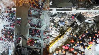 GEBZE'DE ÇÖKEN BİNADA ANNE EMİNE BİLİR'İN DE CANSIZ BEDENİ ÇIKARILDI!