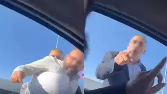 BURSA'DA YOL VERME TARTIŞMASI KAMERAYA BÖYLE ÇEKİLDİ!