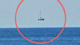 FETHİYE AÇIKLARINDA GÖRÜLDÜ!BU GEMİ NEDEN HAVADA DURUYOR?