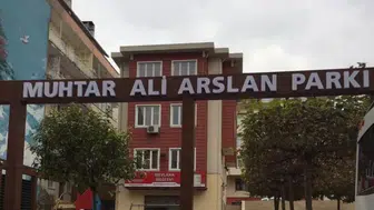 GÜNGÖREN AKINCILAR MAHALLESİ HALKI UYUŞTURUCU SATICILARINDAN DERTLİ!