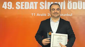TGJ SEDAT SİMAVİ ÖDÜLÜ SABAH'TAN ERDOĞAN YAPIK'A VERİLDİ