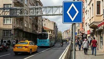 TÜRKİYE KARA YOLLARI BU YENİ TRAFİK İŞARETİ İLE DOLU OLACAK!