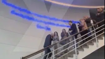 SADETTİN SARAN FENERBAHÇE KULÜBÜ’NE ALKIŞ VE GÖZYAŞLARI İÇİNDE GİRDİ!