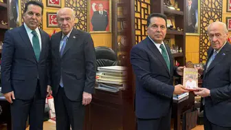 CHP'Lİ AHMET ÖZER MHP LİDERİ DEVLET BAHÇELİ'Yİ ZİYARET ETTİ!