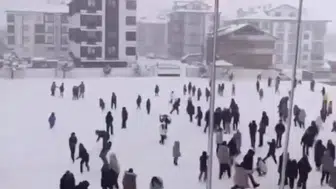 KARA KIŞ NEDENİ İLE 30 İLDE EĞİTİME ARA VERİLDİ!