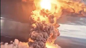 GÜNEY PASİFİK OKYANUSU YARILDI! DEV ALEVLER GÖĞÜ SARDI!