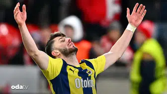 FENERBAHÇE İSMAİL YÜKSEK’İN KAFA GOLÜ İLE 1-0 ÖNE GEÇTİ!