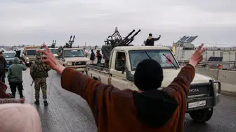 VE SURİYE ORDUSU RAKKA’YA GİRDİ! ŞEHRE KONUŞLANMA BAŞLADI!