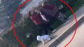 BURSA'DA İKİ DİLENCİNİN YER KAVGASI GÖRENLERİ ŞAŞIRTTI!