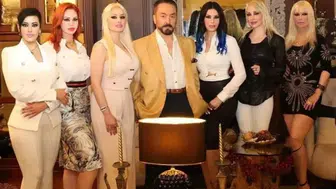 ADNAN OKTAR'IN BAŞ KEDİCİĞİ HAPİSHANEYİ PODYUMA ÇEVİRDİ!