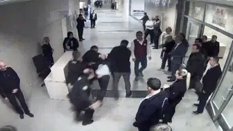 ADLİYEDE KADIN HAKİMİ VURAN O SAVCIYI POLİSLER BÖYLE GÖTÜRMÜŞLER!