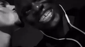 KANTE’Yİ TAKIM ARKADAŞI AHMET AL JALİDAN ÖPEREK YOLCU ETTİ!