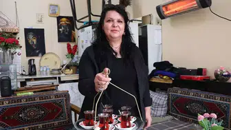 BUYRUUUUNN DEMLİ VE TAZE ÇAYLAR NURSEL ABLADAN!