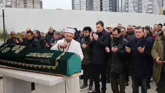 EMEKÇİ GAZETECİ OKTAY APAYDIN TOPRAĞA VERİLDİ!