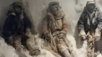 EVEREST GERİ DÖNMEYENLERİ SAKLIYOR: DONMUŞ ZAMANIN ORTASINDA BİR GERÇEK!