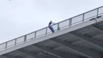 FENOMEN KÜBRA KARAASLAN YAŞAMINA BÖYLE SON VERMİŞ!