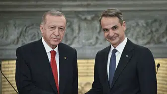 YUNANİSTAN BU KEZ SAVAŞI FIRSAT BİLEREK ATEŞLE OYNUYOR!