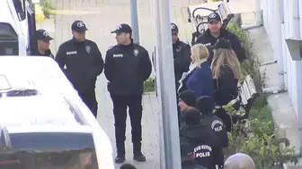 POLİSTE GÖZALTINDA BULUNDURULAN ÜNLÜLER ADLİ TIP'A GÖTÜRÜLDÜ!